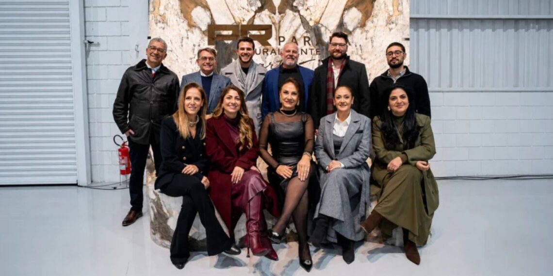 Rochas naturais: showroom da Paraná Mármores e Granitos amplia o repertório da arquitetura de interiores