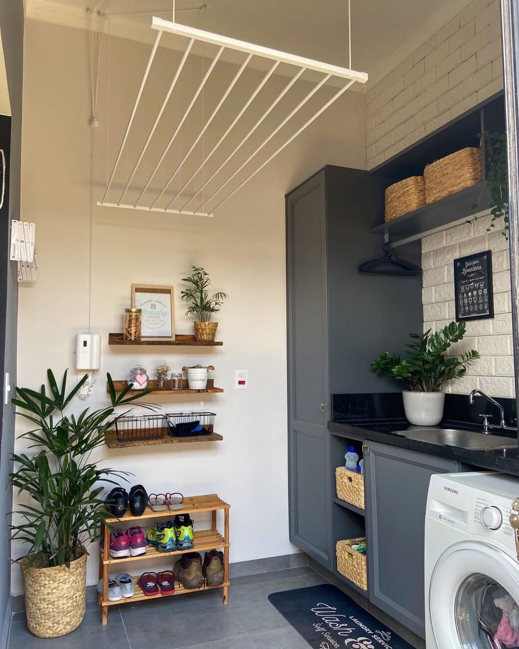 Varal elétrico: a solução definitiva para secar roupas em apartamentos pequenos